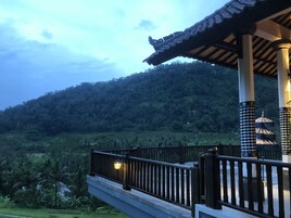 Se sirven desayunos, almuerzos y cenas