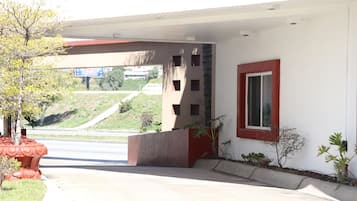 Entrada de la propiedad