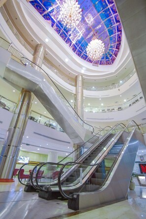 Property entrance - M Hotel Al Dana Makkah by Millennium (Makkah)