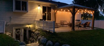 Impeccably maintained, fun yard, 3 Mi from Thanksgiving Point in Lehi