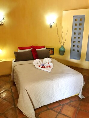 1 bedroom, in-room safe, iron/ironing board, free WiFi
