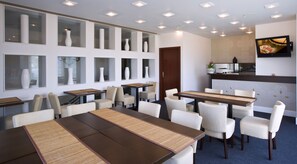 Daily buffet breakfast for a fee - Pension Eden (Želiezovce)