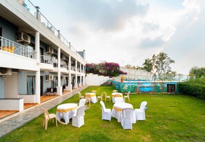 Front of property - Cloud Mist Resort and Spa (Mahabaleshwar)