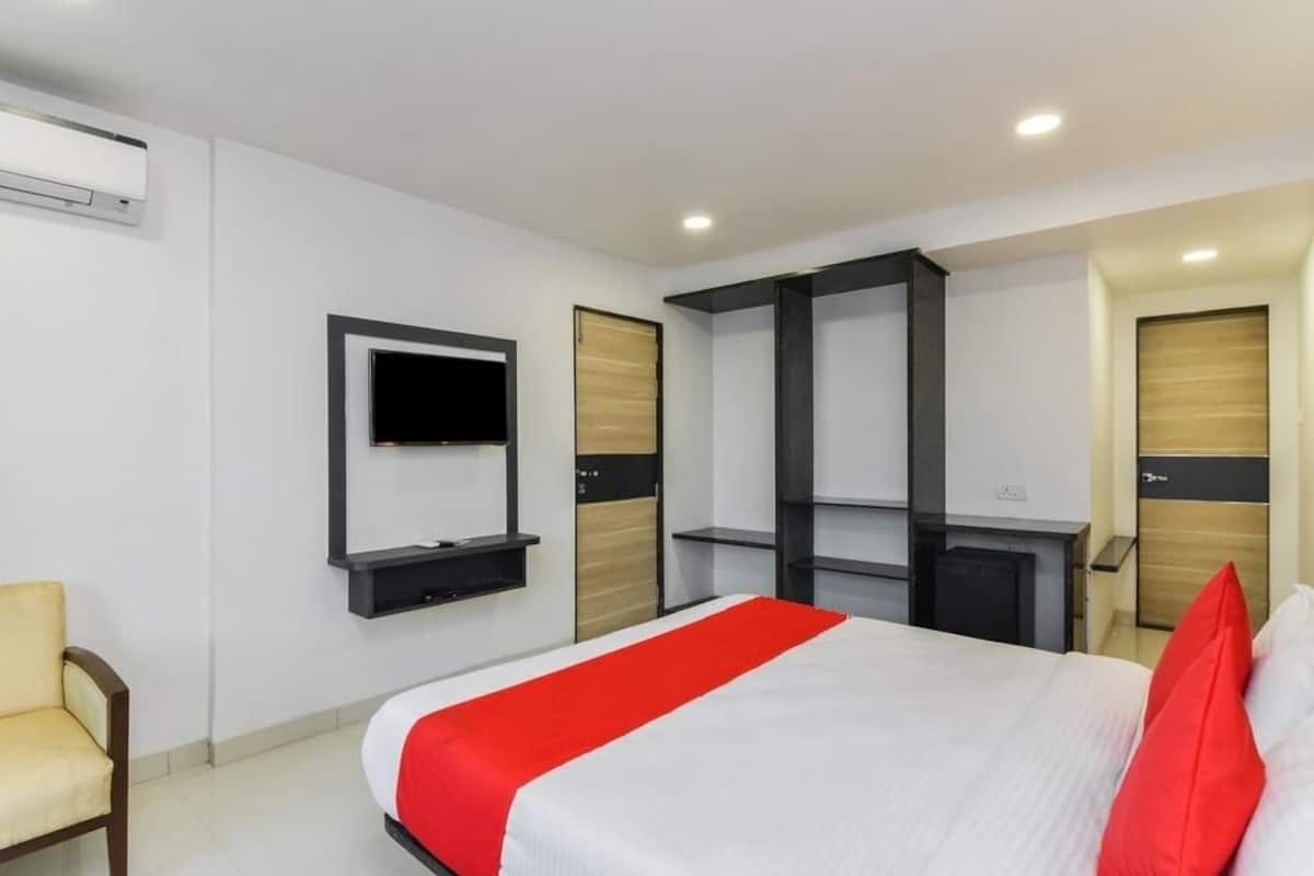 Suite Keluarga | Tirai kedap cahaya dan setrika/meja setrika