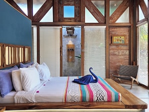 Down duvets, minibar, in-room safe, laptop workspace - Samsara Villas (Gili Air)