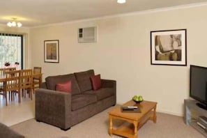 Room - Mount Waverley Townhouses (Mount Waverley)