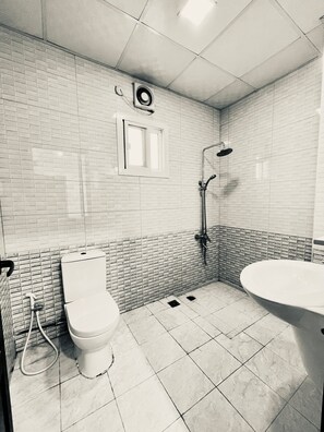 Dortoir Partagé, plusieurs lits, non-fumeur, salle de bains commune | Salle de bain