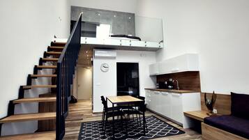 Classic-Apartment, 2 Schlafzimmer, Gartenblick (2,3,4,5) | Eigene Küche | Wasserkocher mit Kaffee-/Teezubehör, Wasserkocher