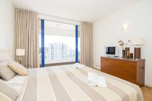 2 Schlafzimmer, Bügeleisen/Bügelbrett, kostenloses WLAN, Bettwäsche