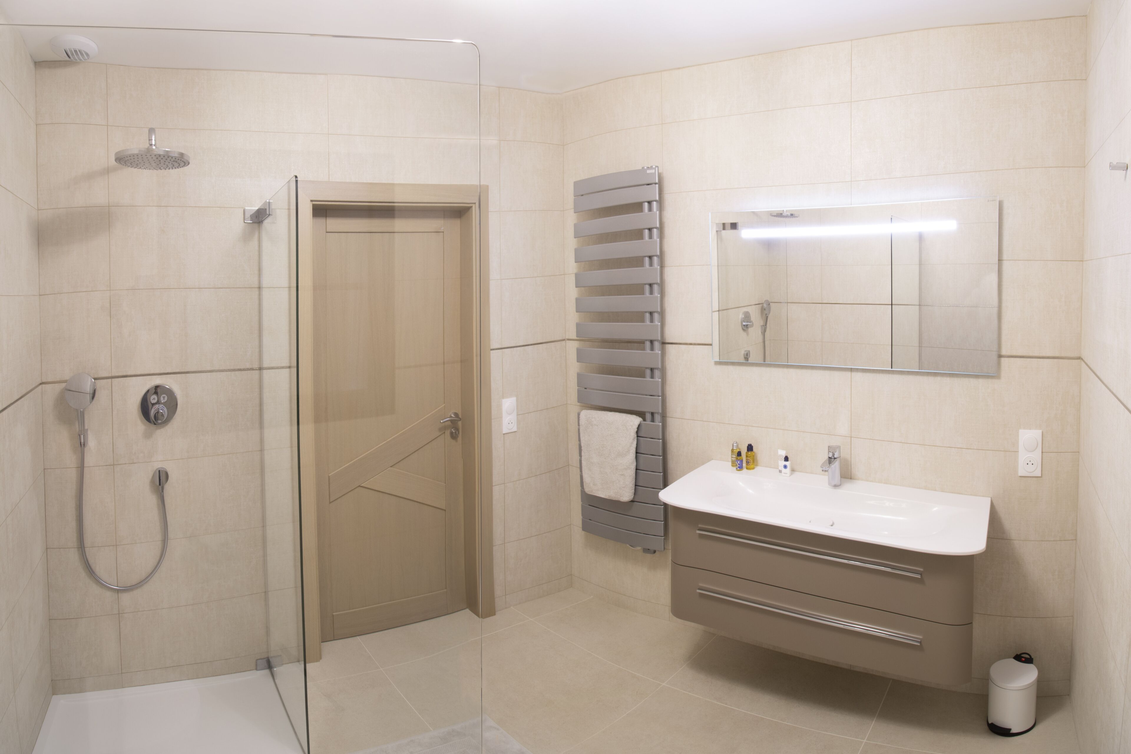 Luxurious villa with heated pool