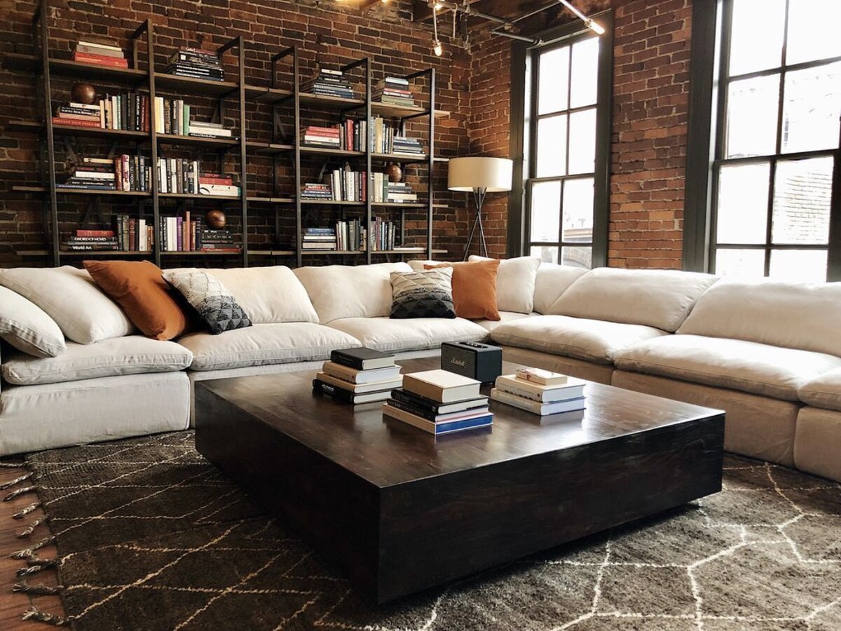 The Library - Music City - Downtown Penthouse