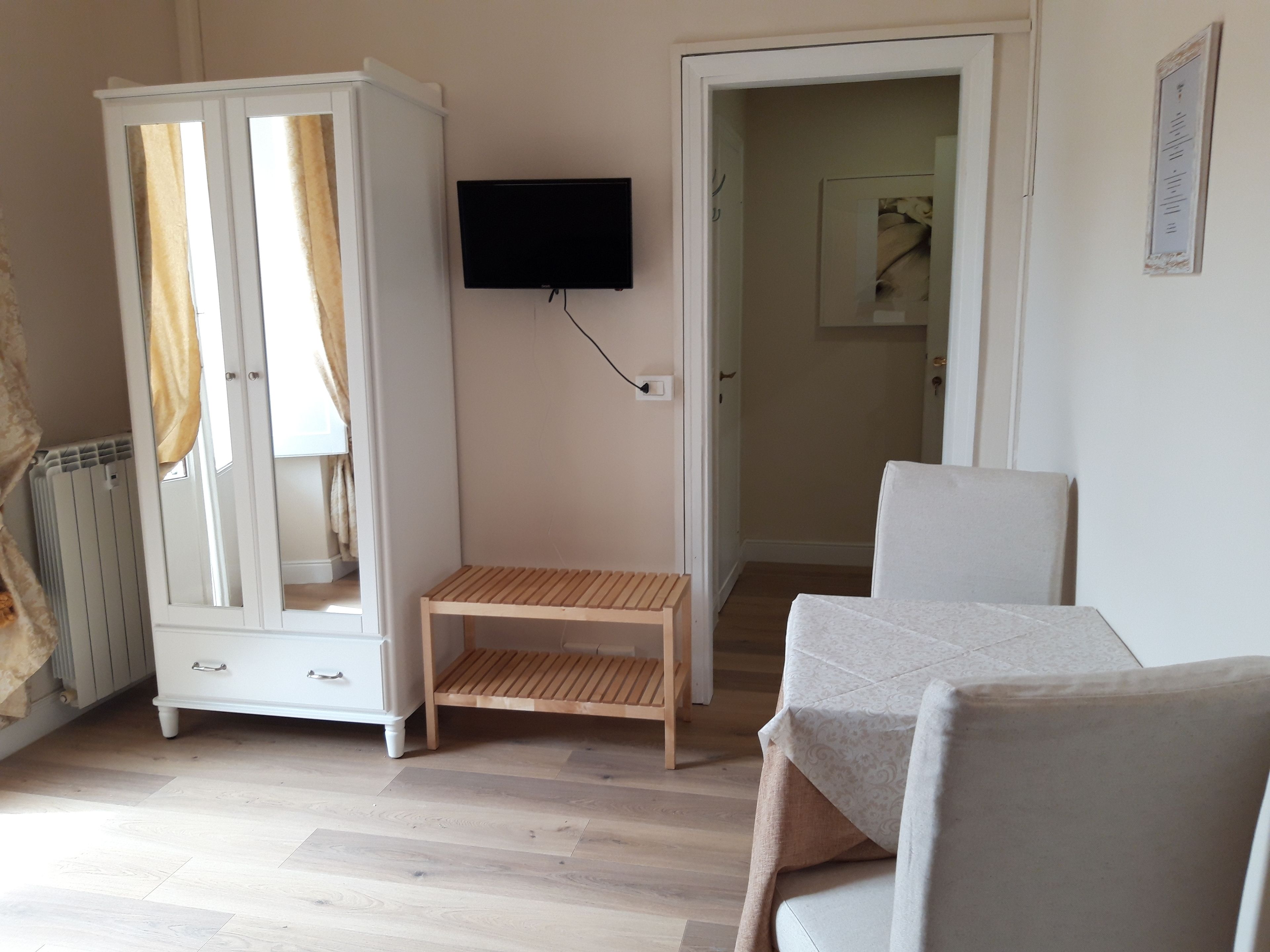 Chambre Double, terrasse | 1 chambre, bureau, rideaux occultants, chambres insonorisées
