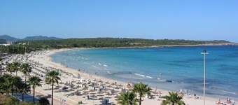 Vacation home close to the beach with private pool. Quiet location. 5min to Sa Coma beach.