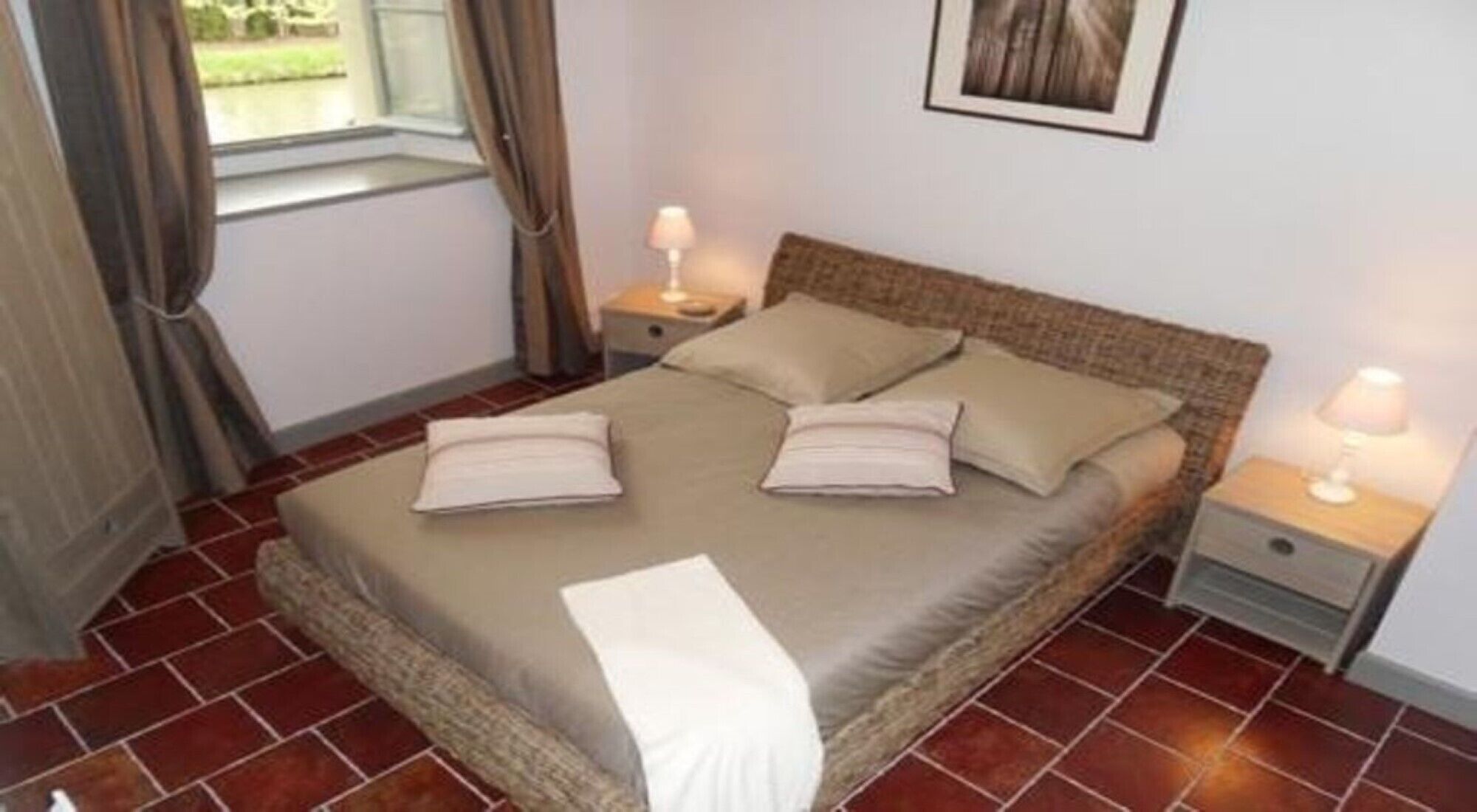 Gite Arranged In A Former Wine Cellar Overlooking The Canal Du Midi