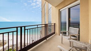 Property grounds - Gulf Front ~ Balcony ~ Seasonally Heated Pool (Miramar Beach)