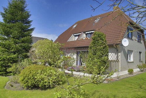 Vacation home Wilhelmine - Apartment Schwalbe EG