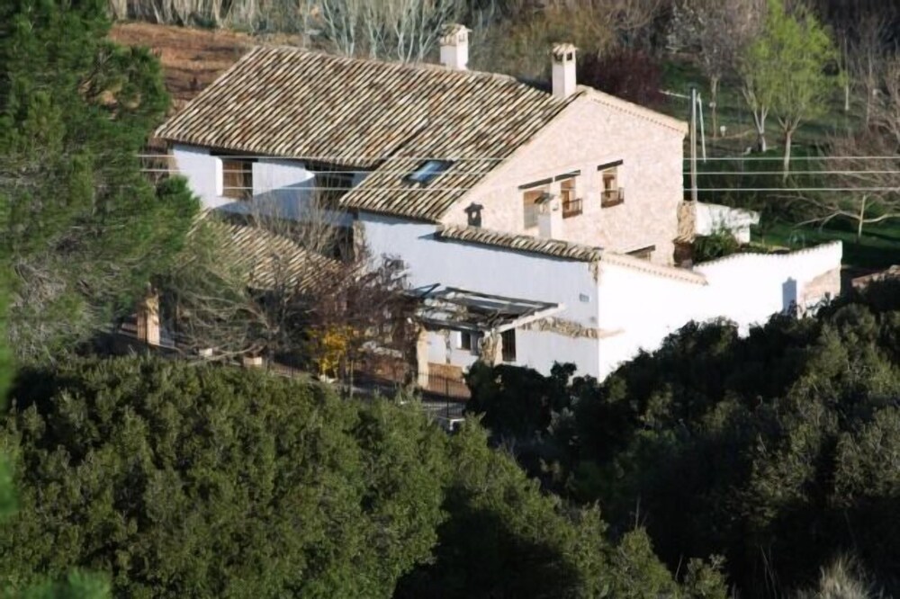The House of the River for 13 people