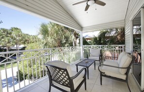 Front Lanai with comfy seating