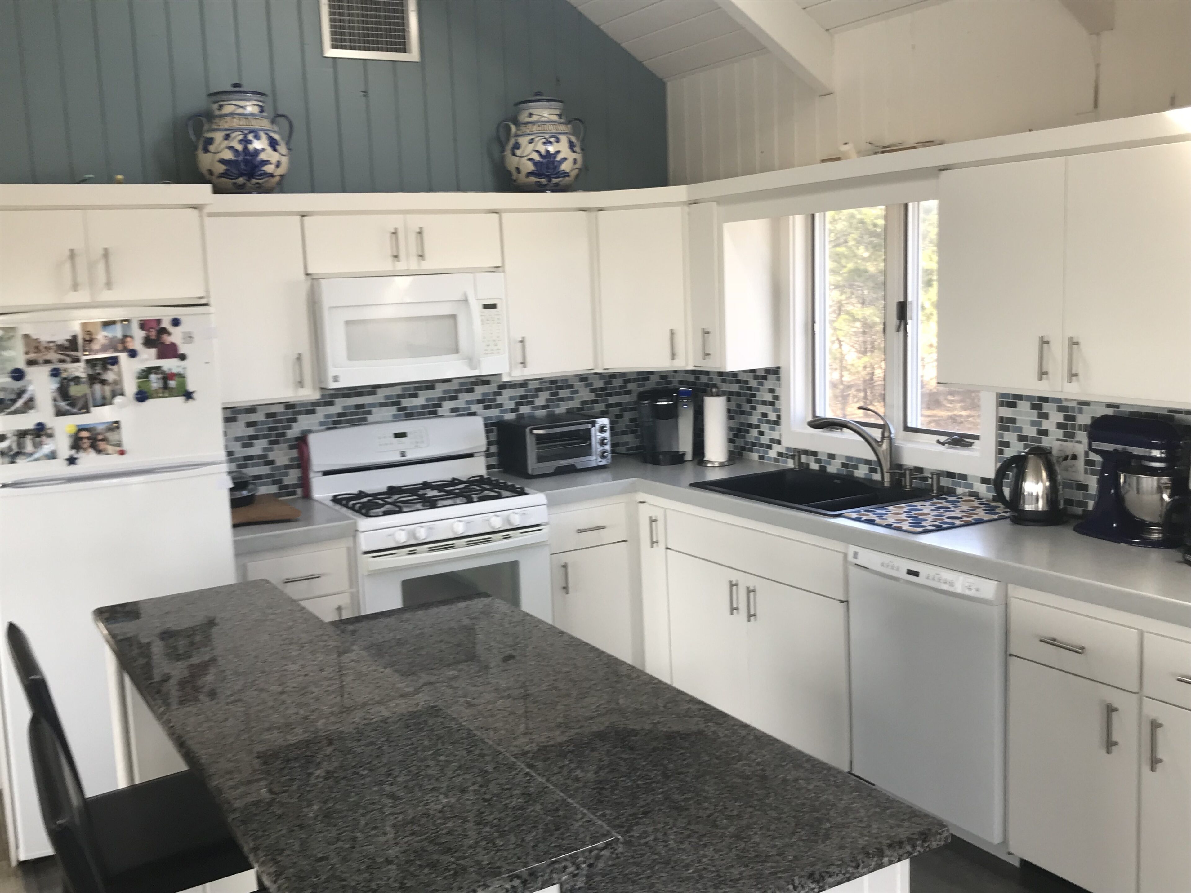 Katama Bay View Four Bedrooms - Ferry Tickets Available