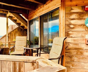 Terrace/patio - YOU WON'T WANT TO LEAVE! (Monterey)