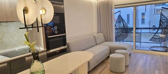 Caparica Luxury Apartment by HOST-POINT