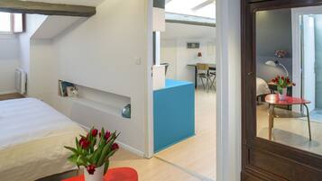 1 chambre, fer et planche Ă repasser, Wi-Fi gratuit, draps fournis