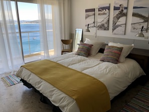 5 bedrooms, in-room safe, desk, iron/ironing board