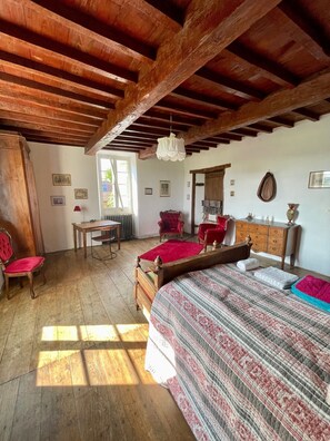 6 bedrooms, travel cot, WiFi - Charming property in Madiran (Saint-Lanne)