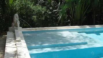 Alberca al aire libre