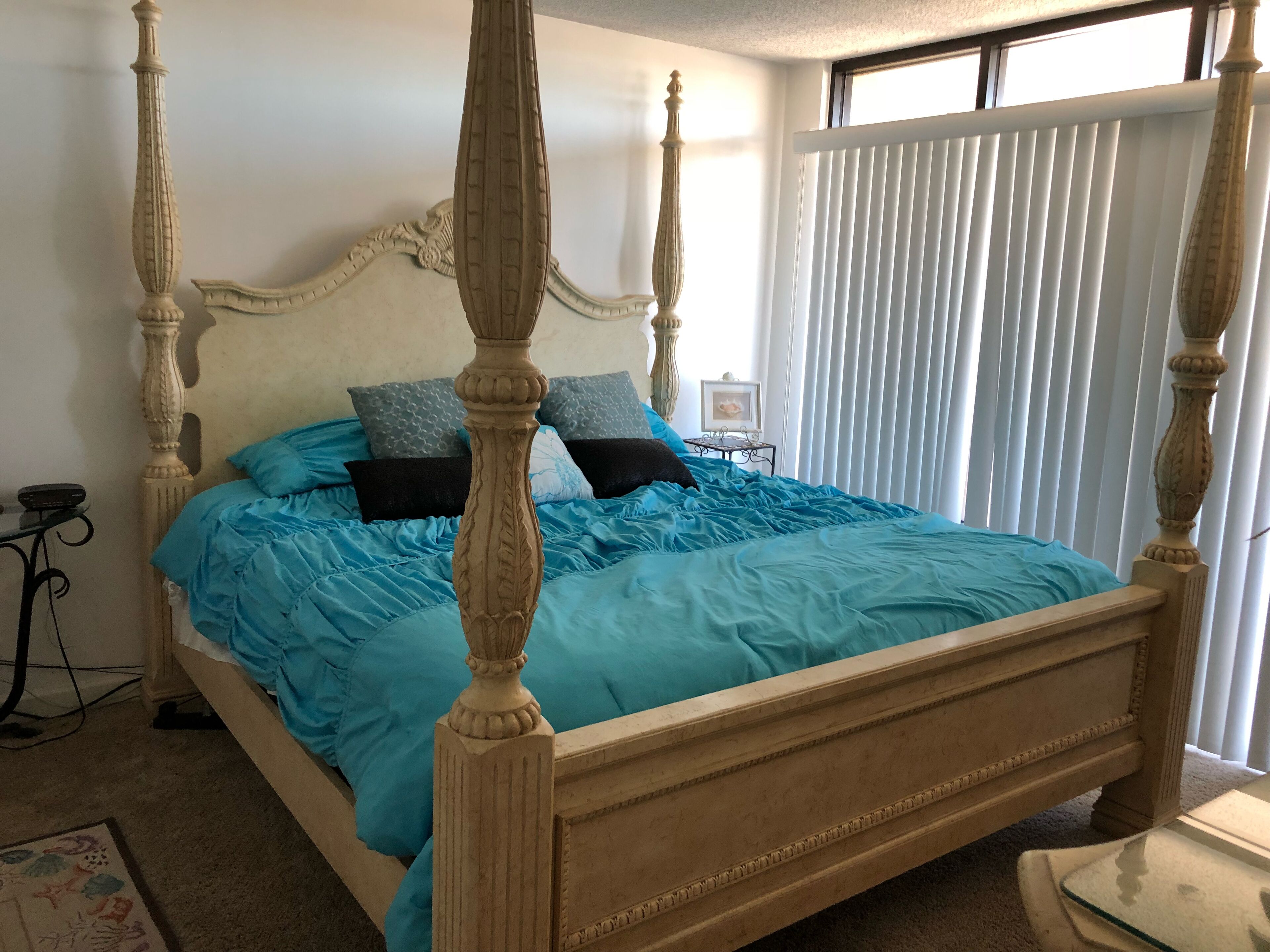 Unit 507, Luxury 2 Bedroom with Oceanview (side), Lazy River,Pool, and hot tub