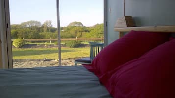 1 dormitorio, escritorio, tabla de planchar con plancha y wifi gratis