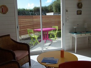 Interior - PROMO! Bungalow with garden for 2 persons, QUIET. (Plourin)