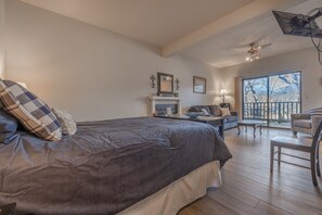 1 bedroom, iron/ironing board, WiFi, bed sheets - Serene Seebach Sights by Innsbrook Vacations! (Innsbrook)