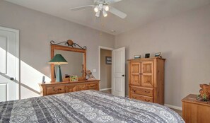 3 bedrooms, iron/ironing board, WiFi, bed sheets