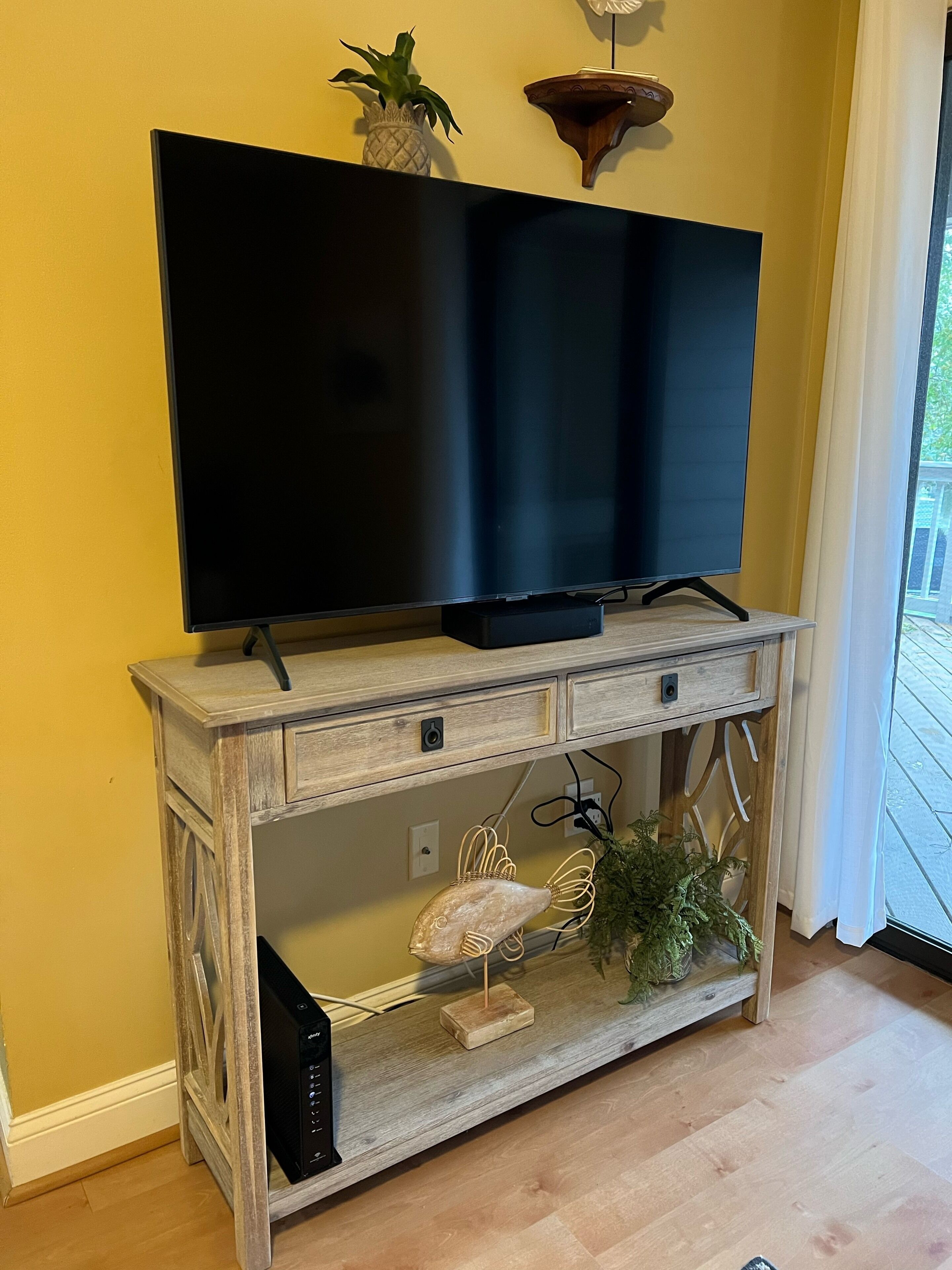 SNOWBIRD SPECIAL! BEAUTIFUL AND SPACIOUS 2BR COURTSIDE VILLA! 