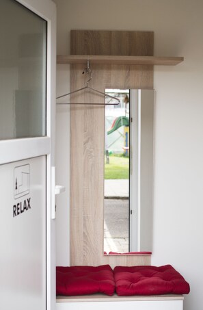 Interior entrance - Aktiv Apartments (Villach)