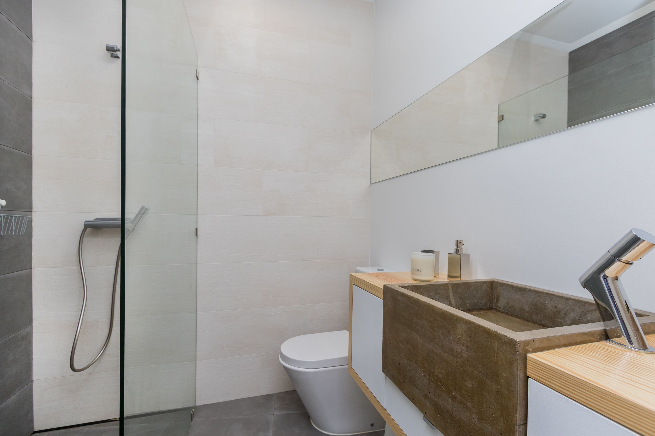 Photo - Lisbon Airport Hostel