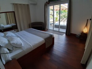 Villa luxueuse | 5 chambres, minibar, coffre-fort pour ordinateur portable, décor unique