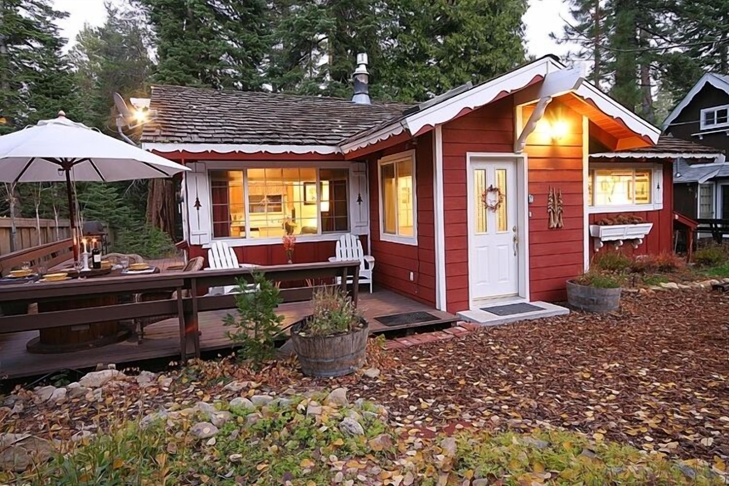 Tahoebliss-Charming & Elegant-Walk to Private Beach, Boat Buoy/Low Cleaning Fee