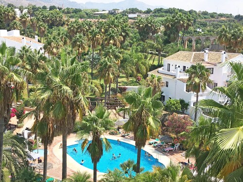 Las Palmas 15B, Oasis de Capistrano