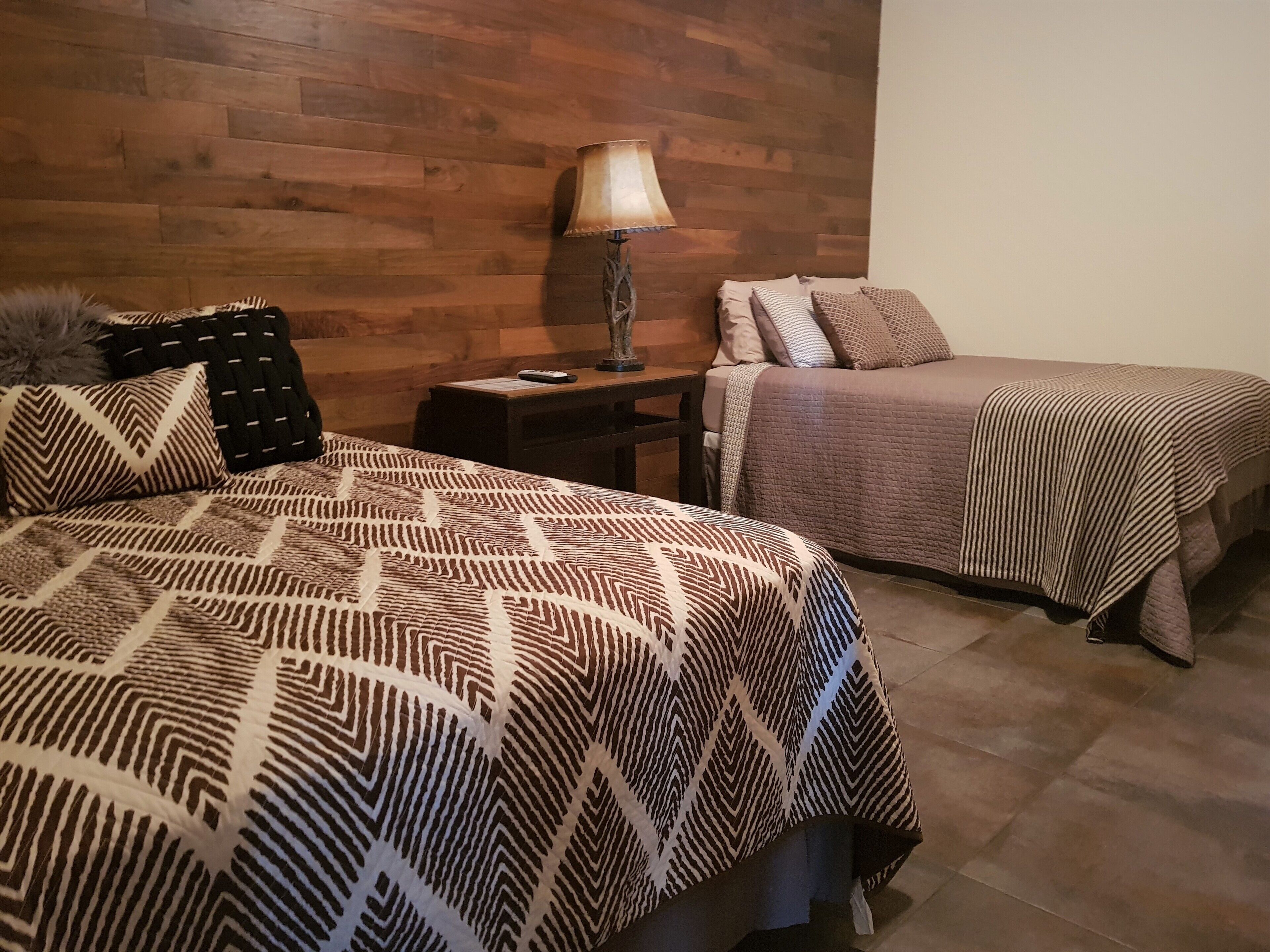 Gorgeous Lodge, with Bar/Lounge and spacious dining facilities