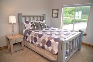 8 Schlafzimmer, Bügeleisen/Bügelbrett, Reisekinderbett, WLAN