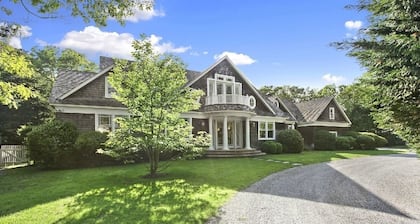8/6-8/13 special Prime Wainscott Estate South of Highway