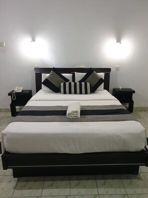 Standard Double Room, 1 Queen Bed, Non Smoking