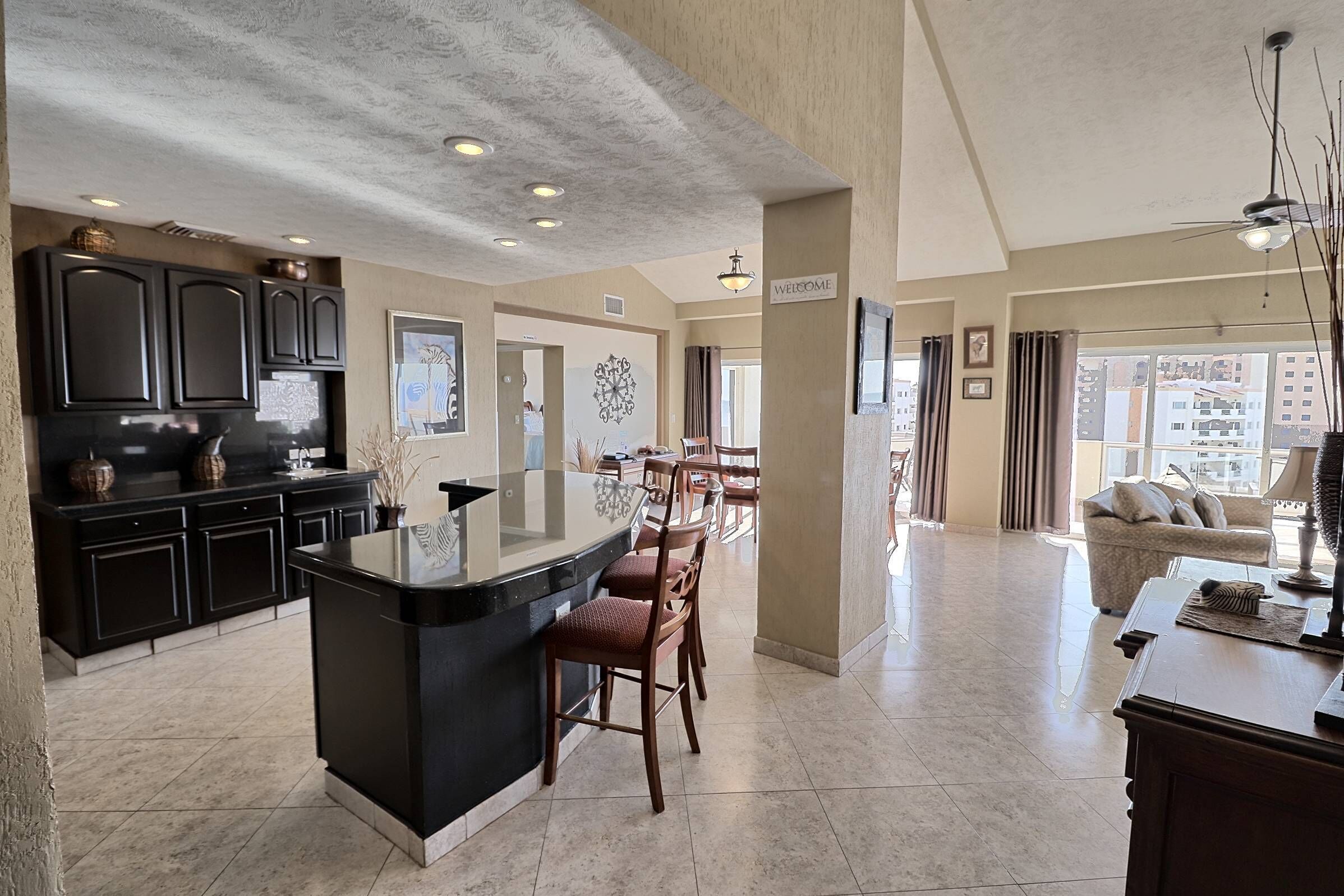 Luxurious 3 Bedroom Penthouse on Sea of Cortez Las Palmas Resort BN-701