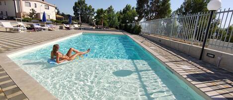 Piscine extérieure