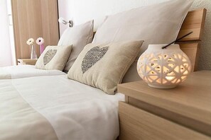 3 bedrooms, Internet