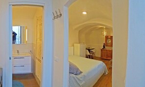 1 室のベッドルーム、ベッドシーツ