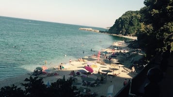 Vlak bij het strand