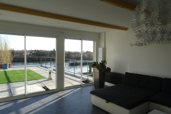 salon et vue sur terrasse